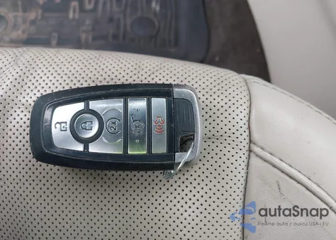 2018 Lincoln Mkc Reserve из США, поврежденный, VIN 5LMCJ3C9XJUL04672